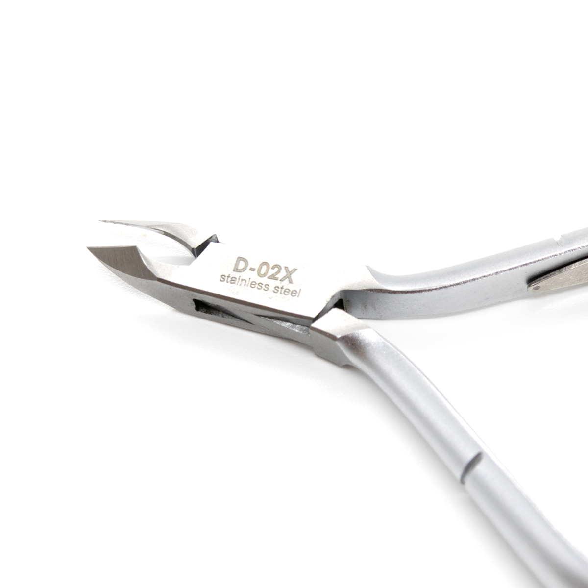 QUEEN 21 - Nail Cuticle Nipper D02X (Stainless Steel)