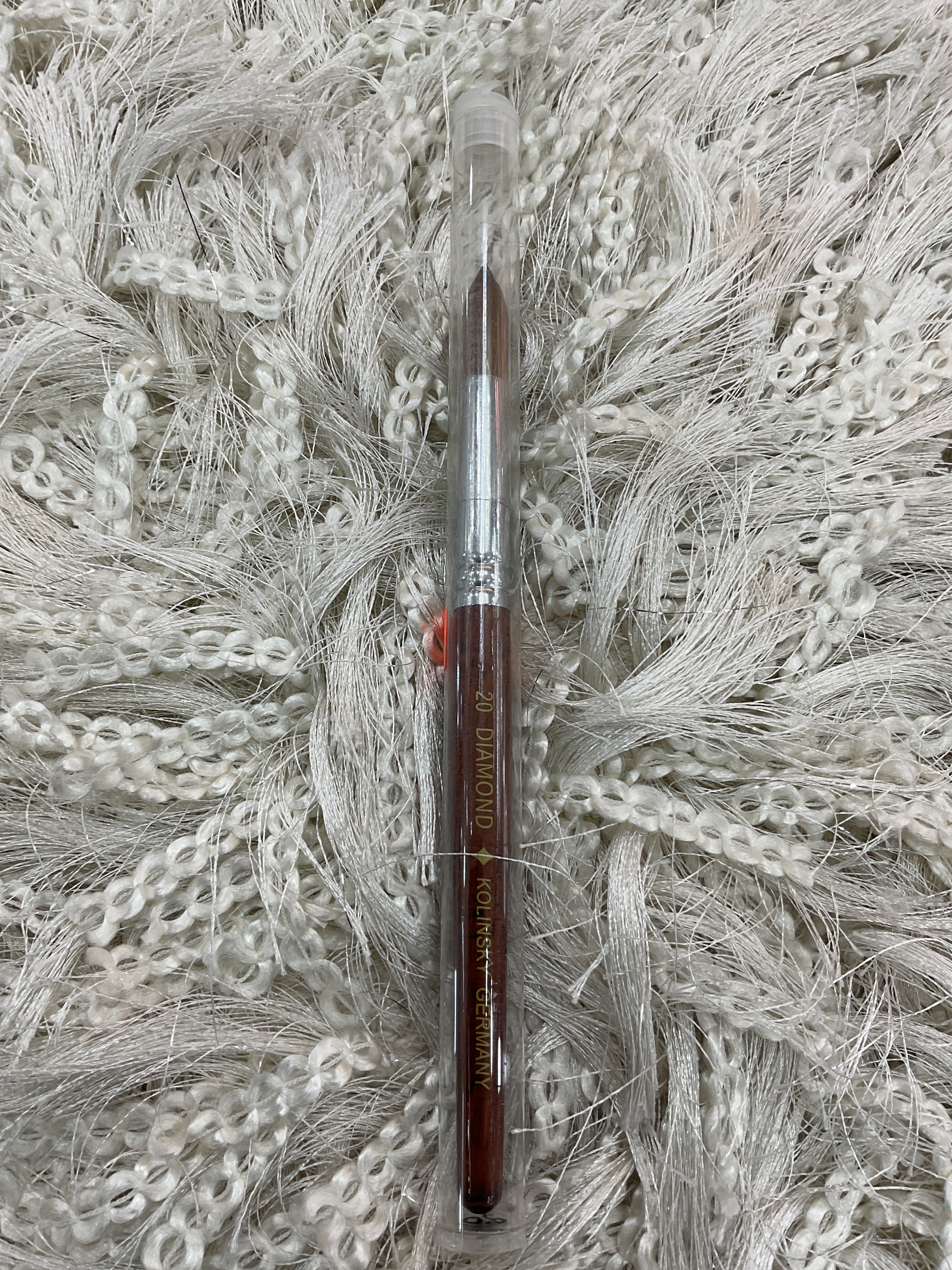 DIAMOND ACRYLIC BRUSH # 20